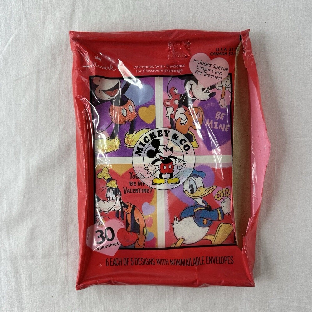 Vintage Walt Disney 30 Mickey Mouse & Company Valentines Day Cards New Hallmark